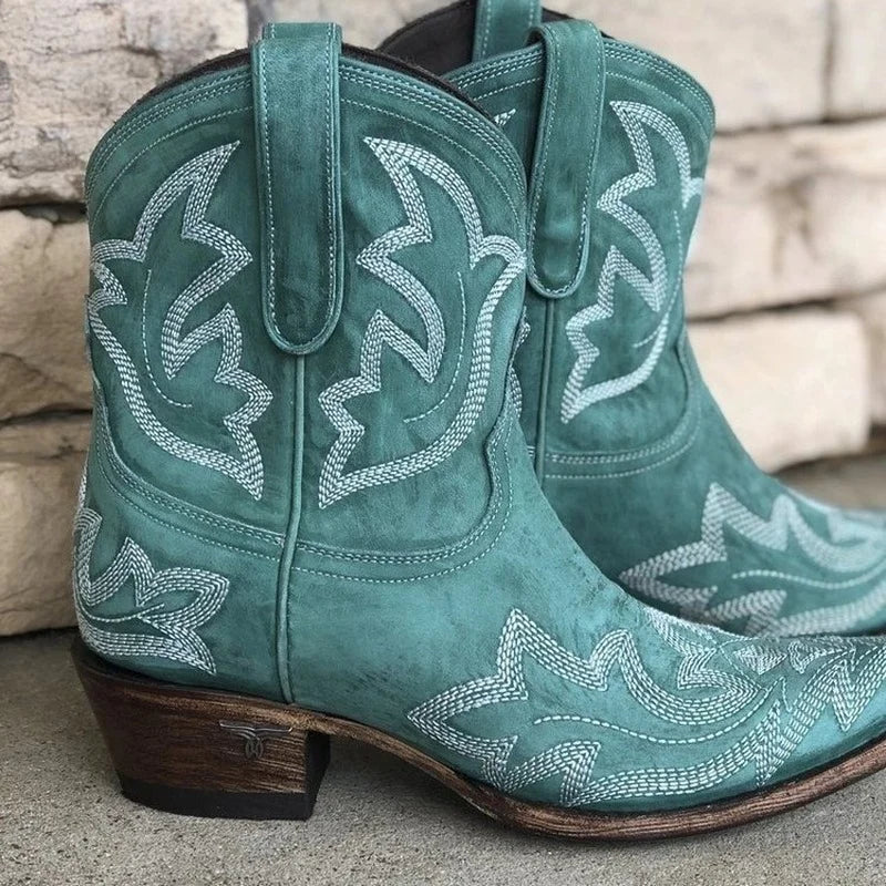 Emma | Women's Stylish Cowboy-Boots with Western-Embroidery