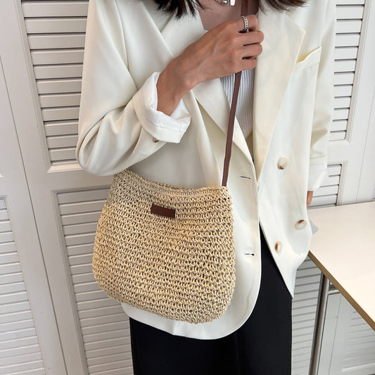 Claudia | Women's Shoulder Bag with Casual Style