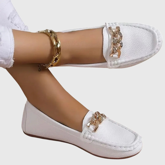 Regine | Women's Kettendetail Slip-On Loafers