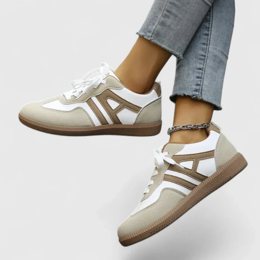 Anja | Women's Retro Lace-Up Sneakers