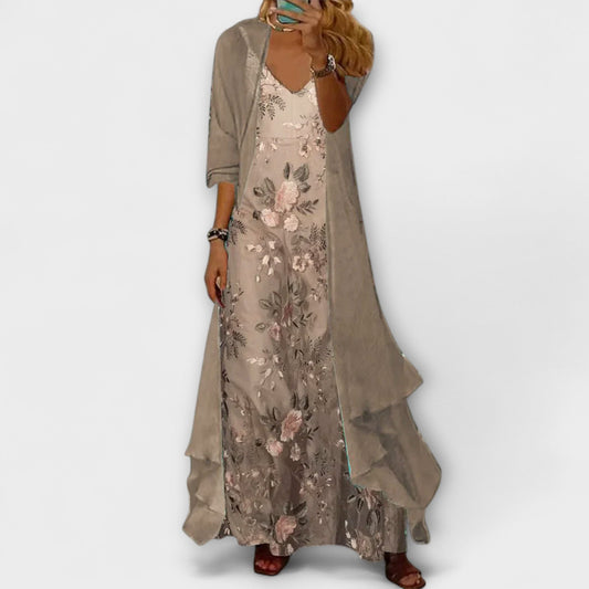 Eva | Women's Floral V-Neck flowing Maxi Dress