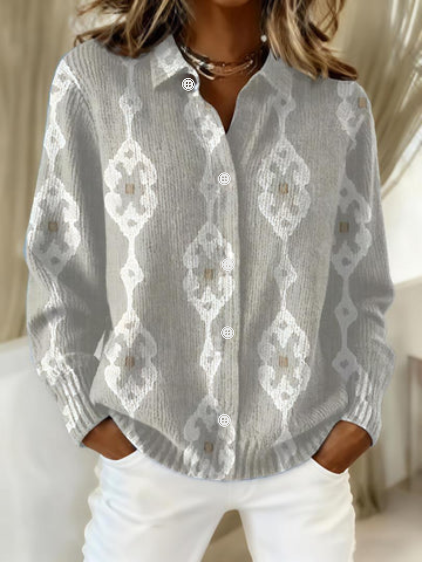 Yvette | Elegant blouse in lightweight refined and versatile silhouette