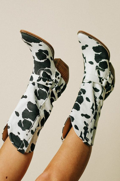 Eva | Women's Trendy Western Boots with Cowhide Pattern
