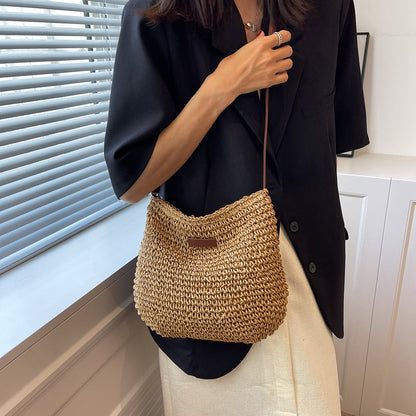Claudia | Women's Shoulder Bag with Casual Style