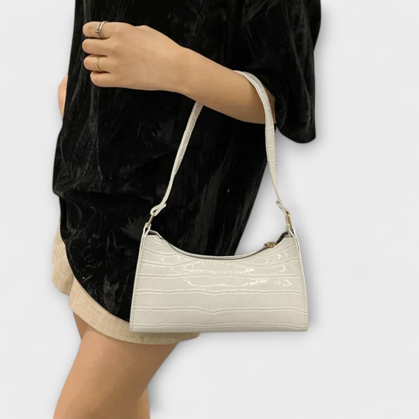 Julia | Women's Iconic Classic Shoulder Bag