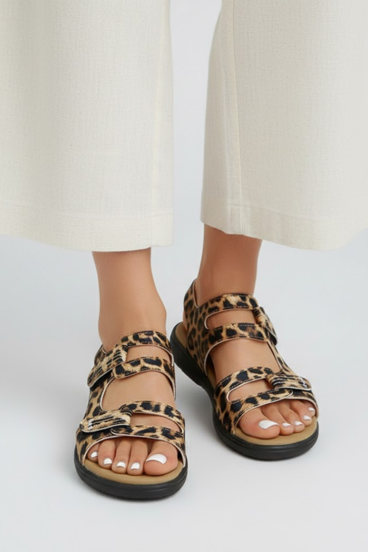 Andrea | Women's-Sandals with Heel and multiple Strap in Toe Area