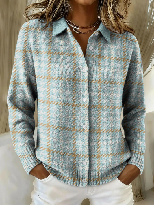 Florence | Checkered blouse with modern charm and flattering relaxed fit