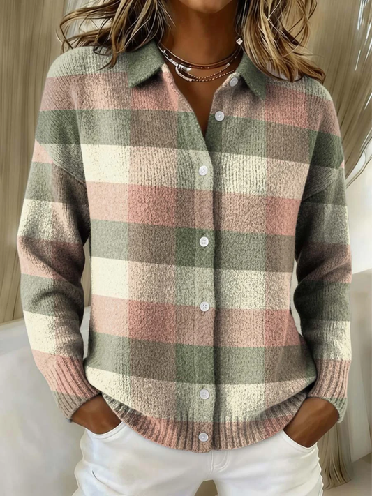 Christine | Checkered blouse with modern crisp breathable everyday style