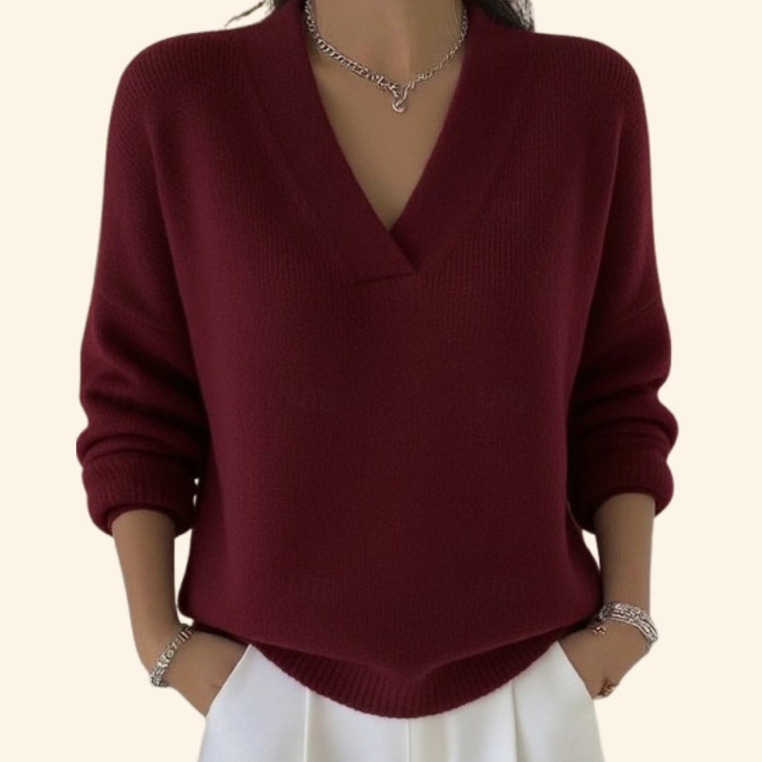 Delphine | Soft V-neck blouse in lightweight breathable feminine style