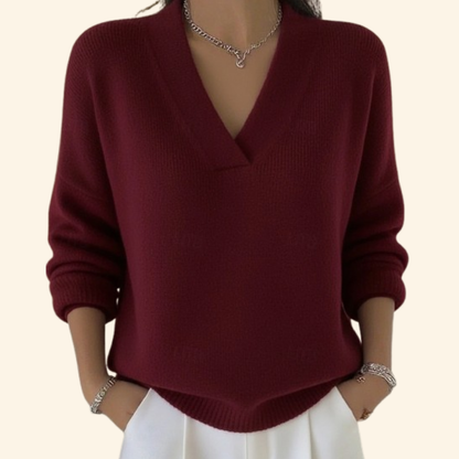Delphine | Soft V-neck blouse in lightweight breathable feminine style
