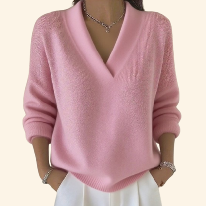Delphine | Soft V-neck blouse in lightweight breathable feminine style