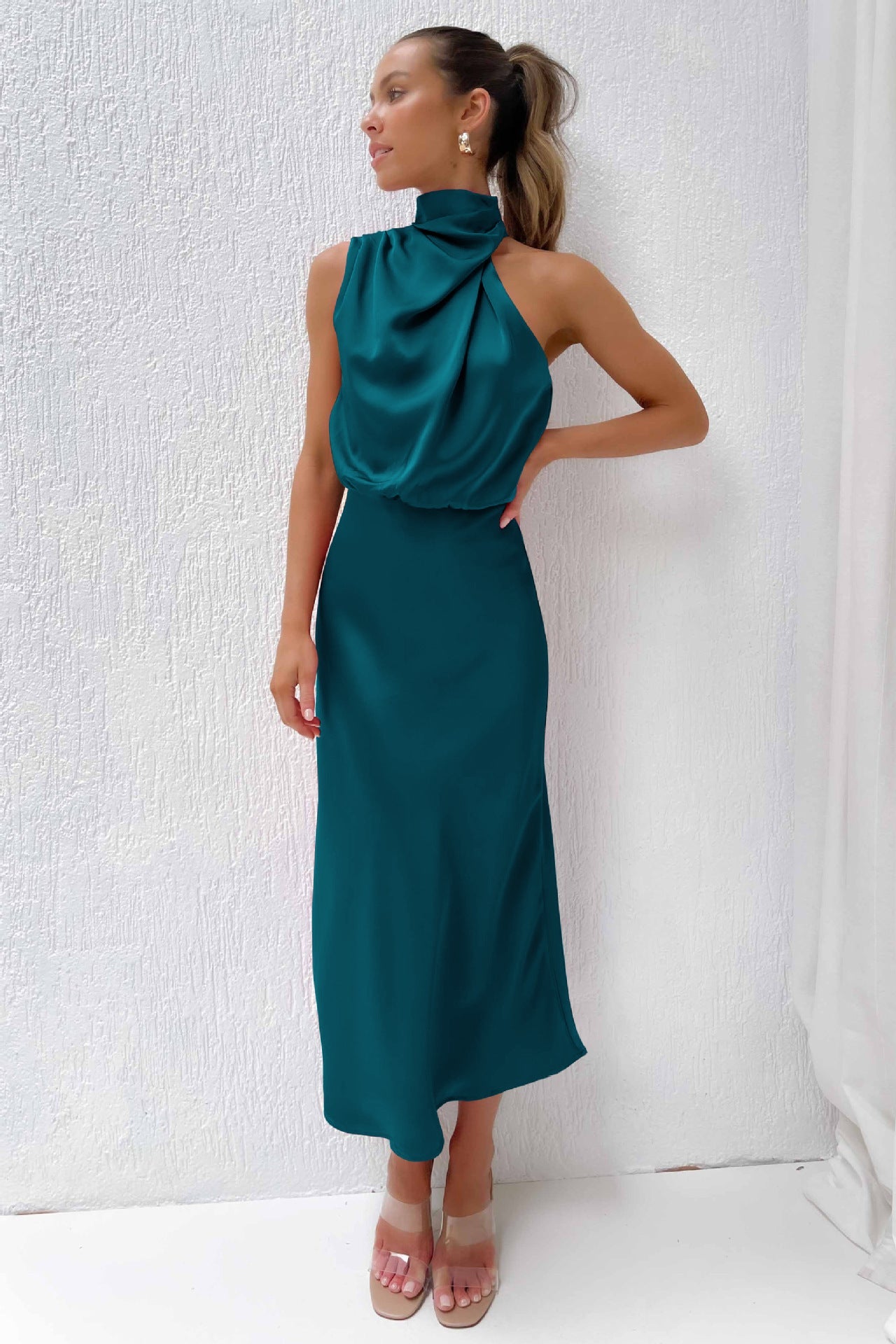 Doris | Women's Chic Halter Neck Evening Dress