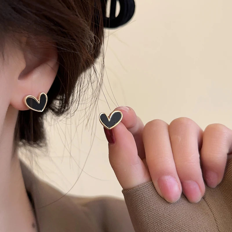 Cute Black White Love Heart Small Stud Earrings Delicate Enamel Heart Women's Fashion Jewelry Milanni Fashion