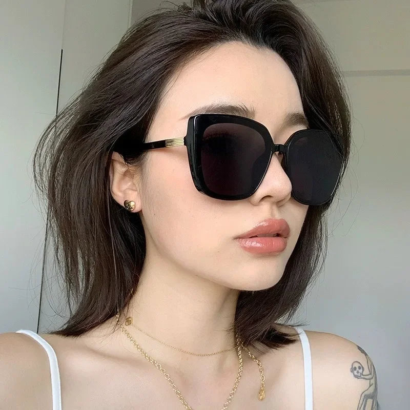 2024 Fashion Design Unisex Anti-UV High-Quality Retro Sunglasses for Women  Milanni Fashion   