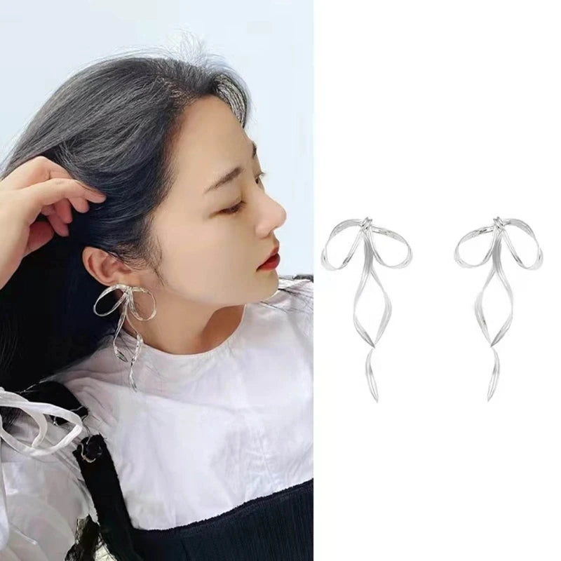 Elegant Bow-Shaped Ear Studs Beautiful Bowknot Design Accessories Stylish Jewelry for Women Milanni Fashion