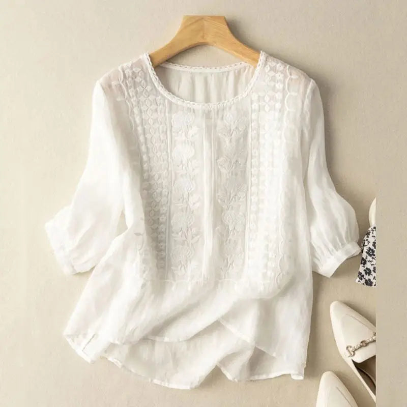 Camille | Floral relaxed blouse with artisan embroidery and easy comfort