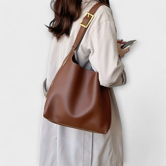 Karla | Women's Shoulder Bag in classic Style