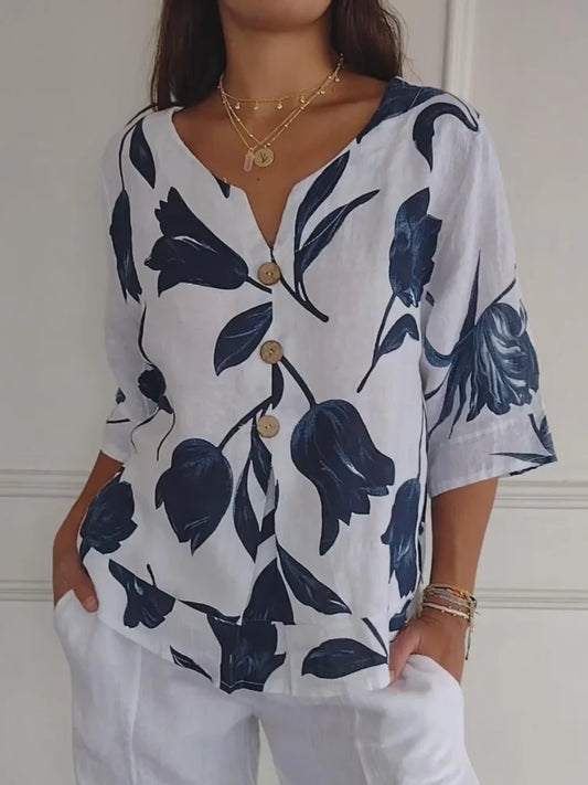 Heloise | Floral button-up blouse in feminine relaxed timeless style