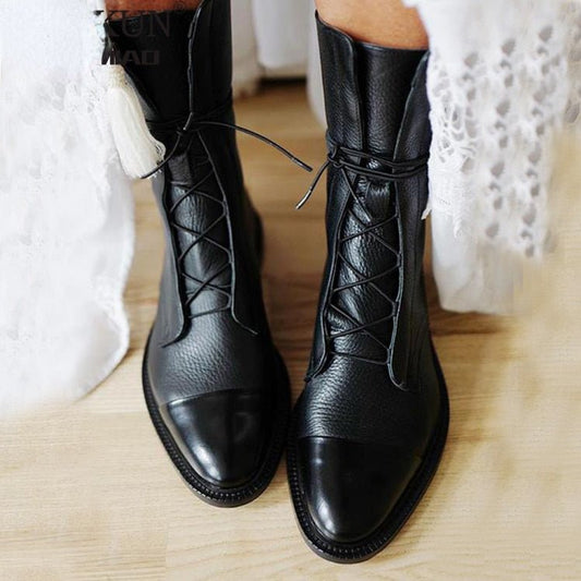 Doris | Women's Elegant Pointed-Toe Boots with Block Heel
