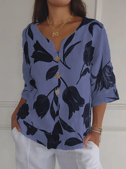 Heloise | Floral button-up blouse in feminine relaxed timeless style