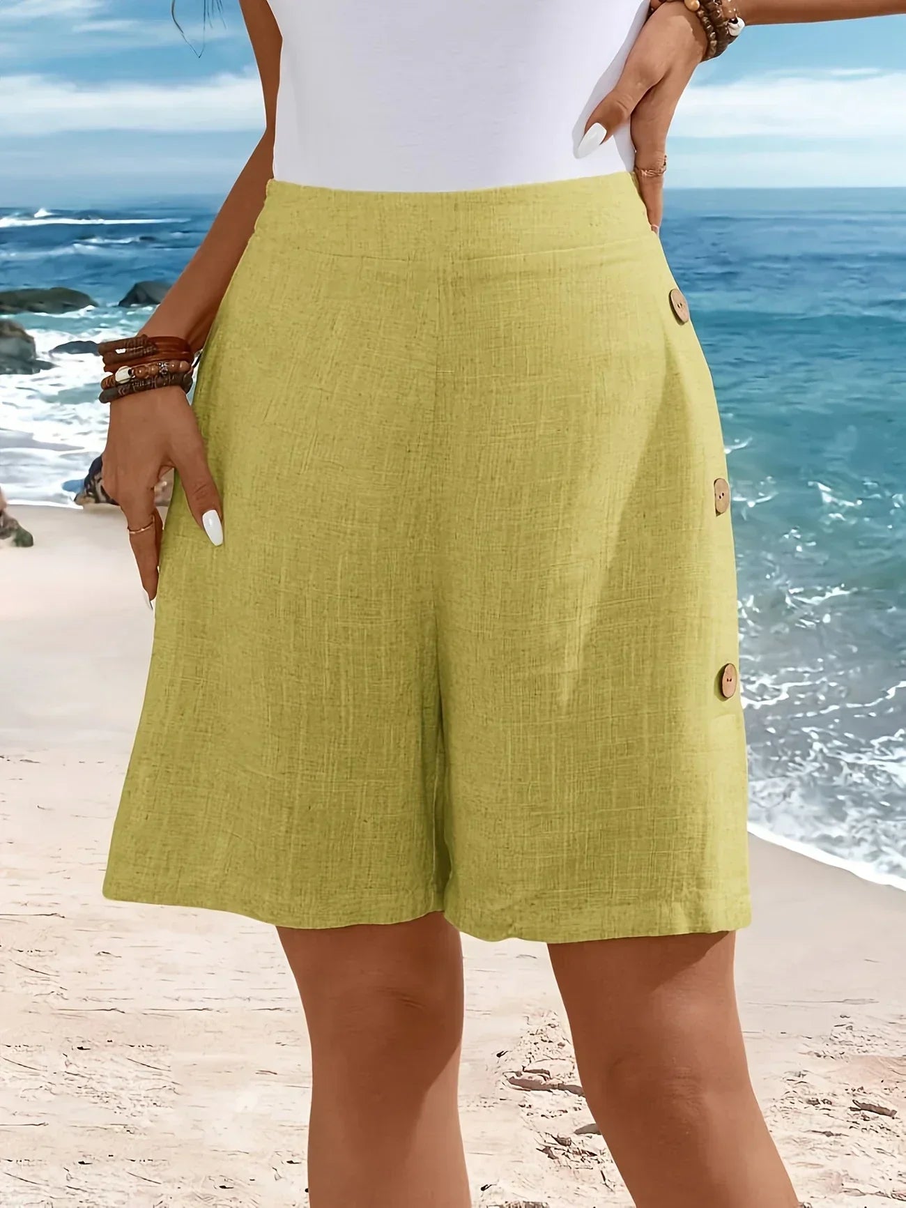 Whitney | Side-Button Detail Shorts