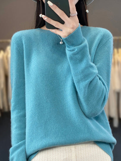 Kirsten | Women's Classic Knit Sweater with Long Sleeve