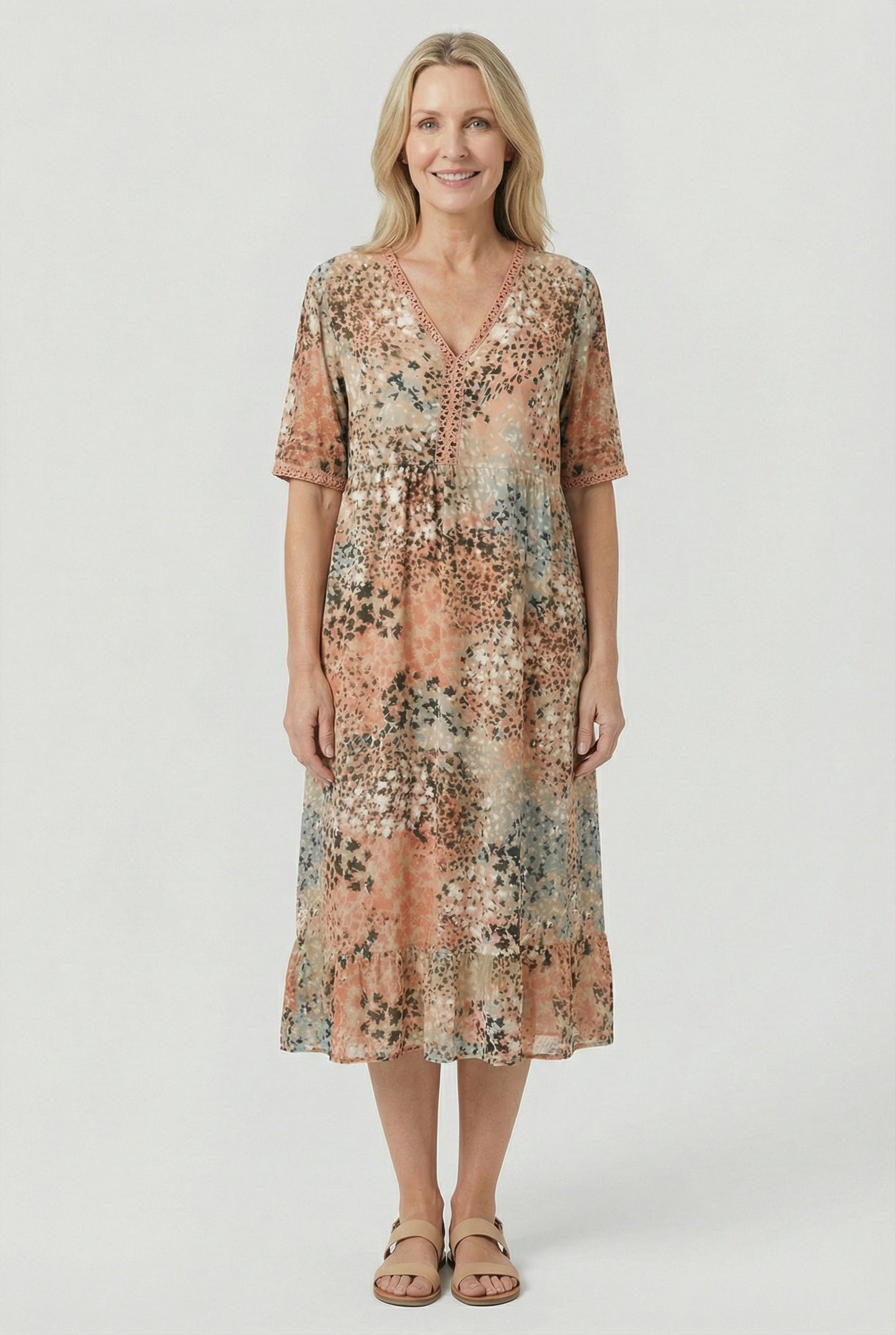 Xenia | Short Sleeve Floral Print Relaxed Midi Dress with Pockets