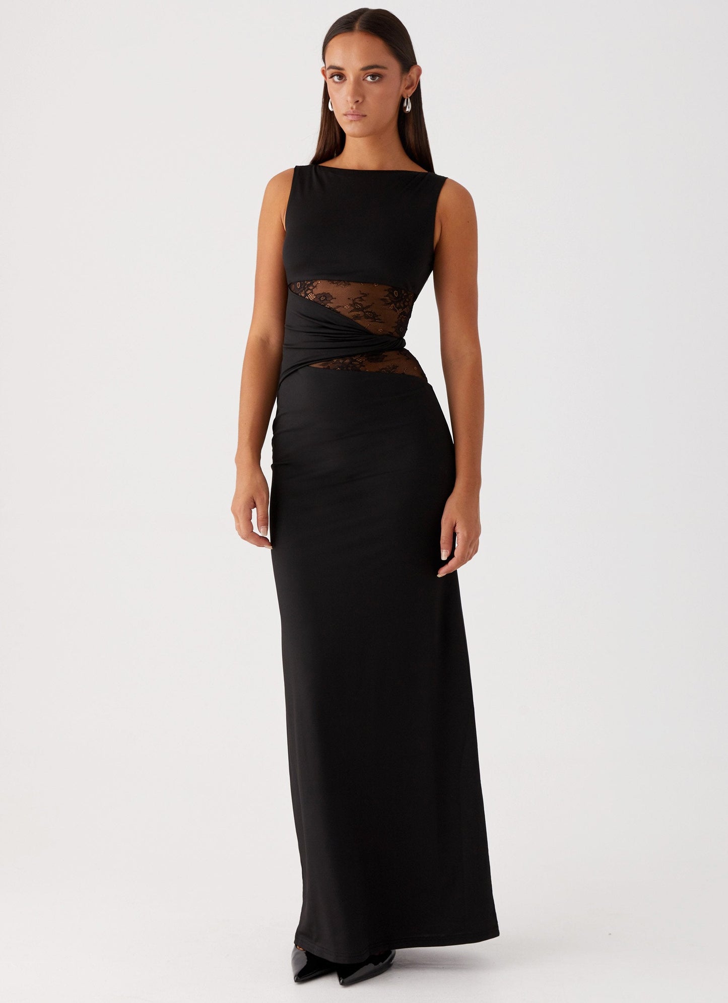 Ilaria | Sleeveless Boat Neck Lace Cut-Out Elegant Maxi Dress