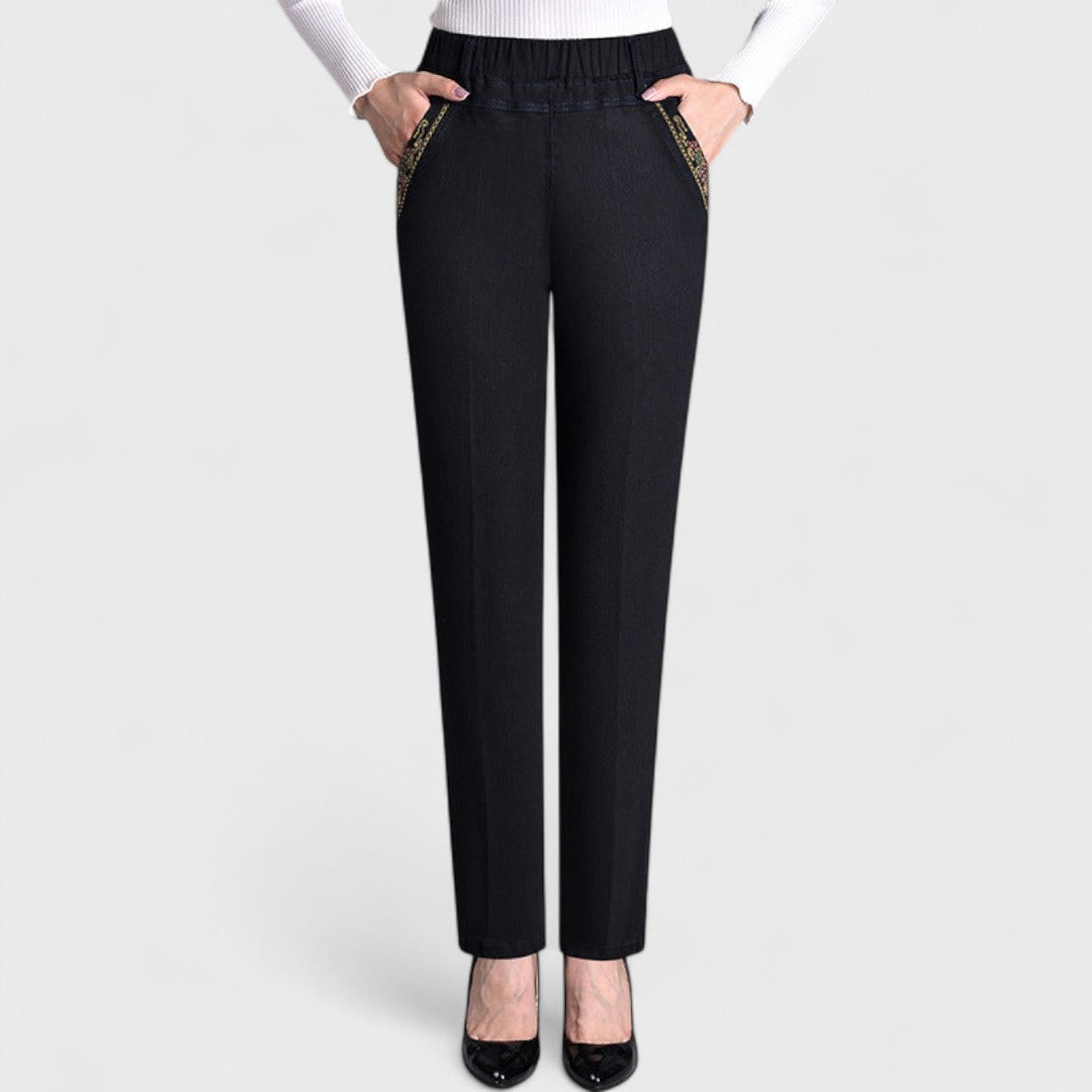 Anna | Women's Comfortable Stretch-Jeans with Side Pockets and Elastic Waistband