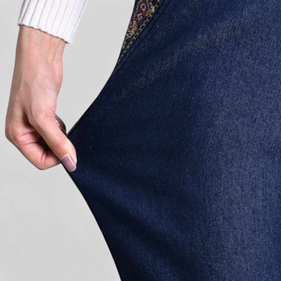 Anna | Women's Comfortable Stretch-Jeans with Side Pockets and Elastic Waistband