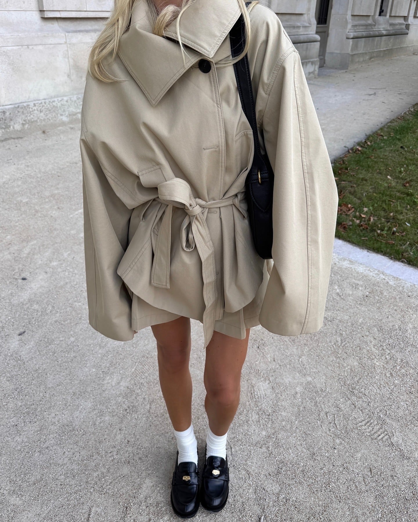 Mireille | Women's Oversized Belted Short Beige Trench Coat